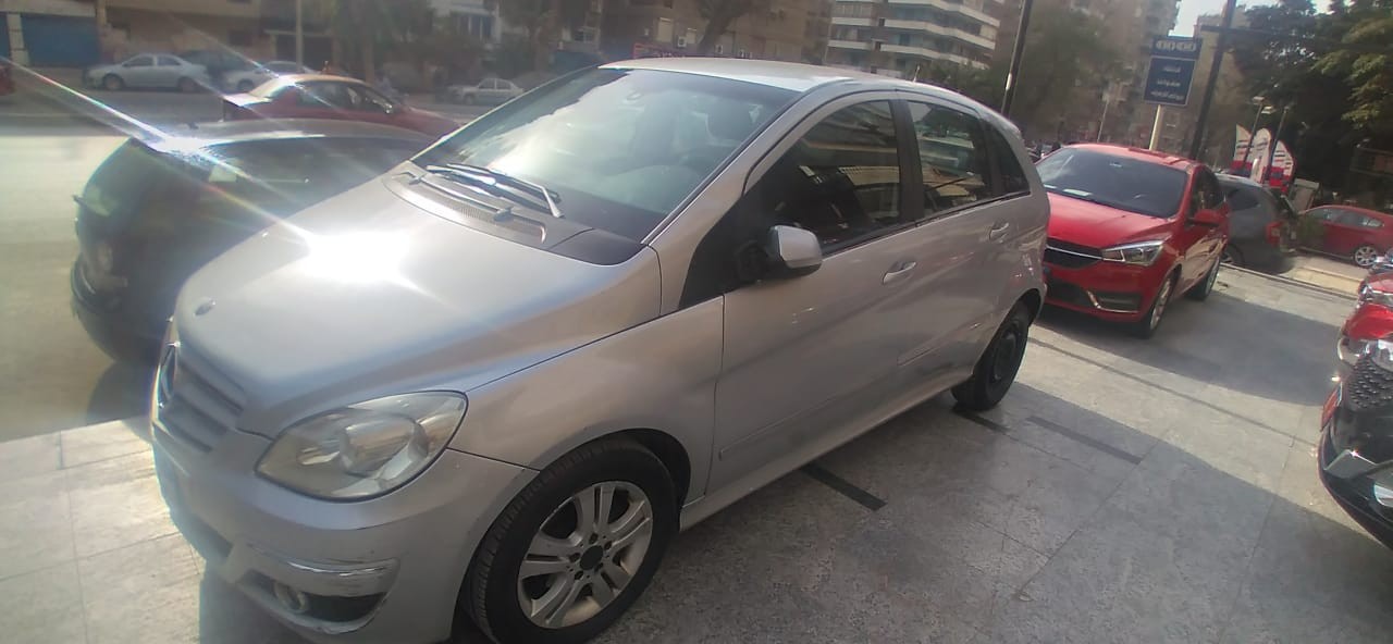 Mercedes-benz B160